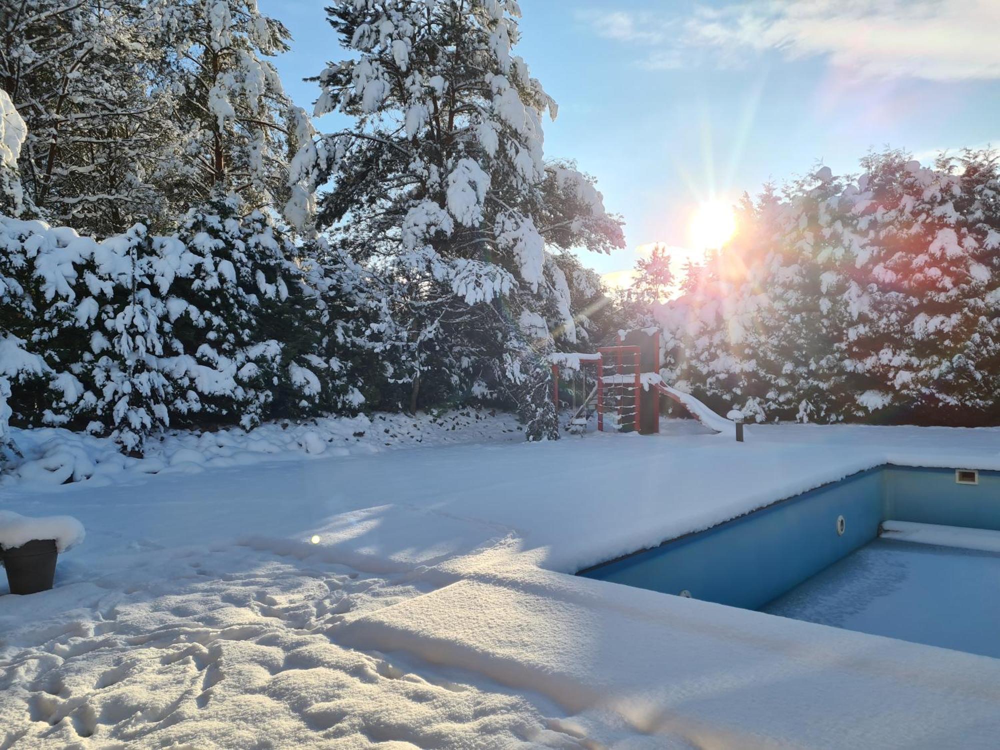 Villa WIGWAM Dom z basenem na Kaszubach Sulęczyno Exterior foto